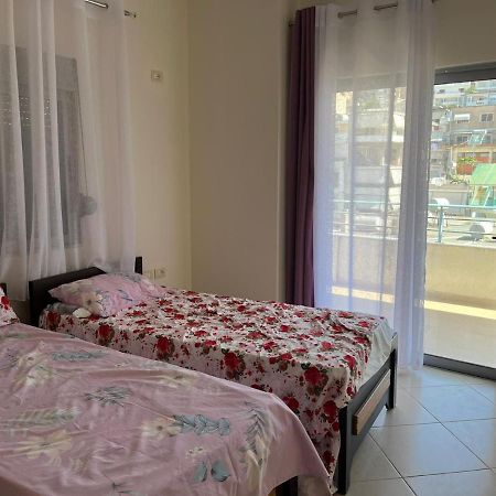 Saranda City Center & Beach Apartament 2 Bed Room Екстер'єр фото
