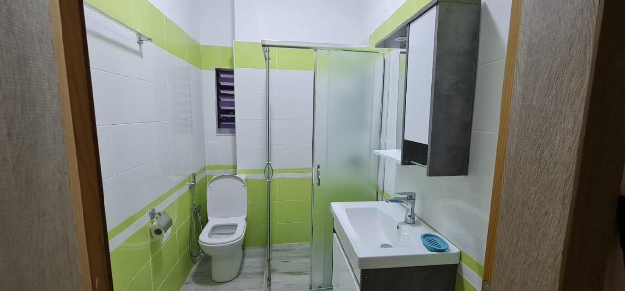 Saranda City Center & Beach Apartament 2 Bed Room Екстер'єр фото