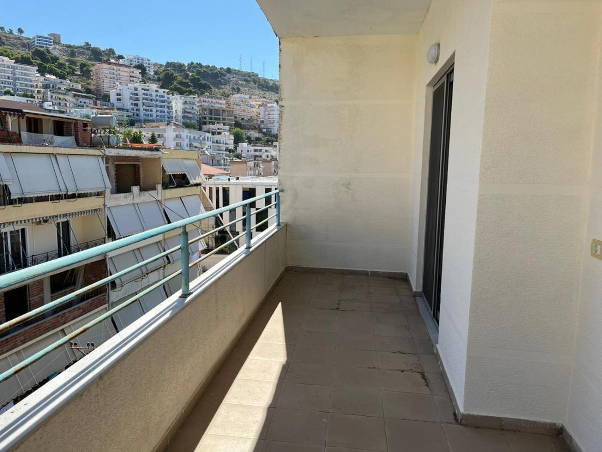 Saranda City Center & Beach Apartament 2 Bed Room Екстер'єр фото